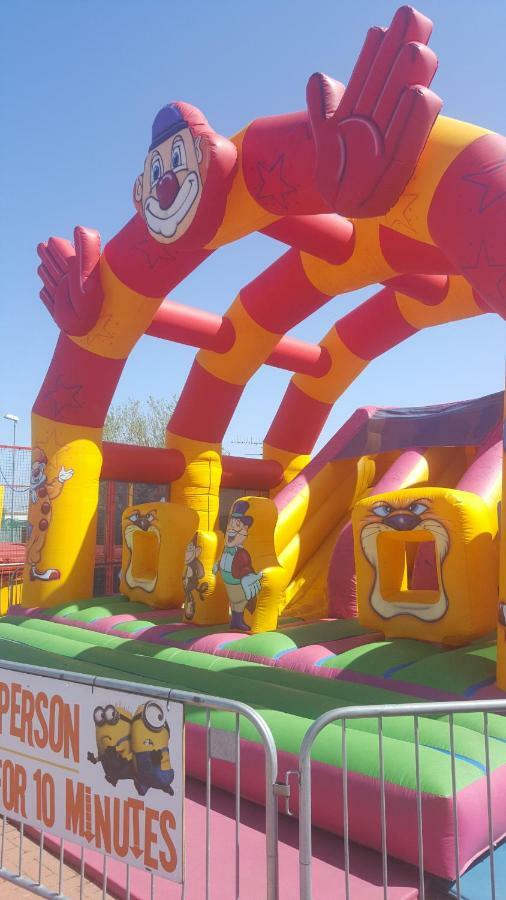 ホテルCaravan Beach Holiday Saint Osyth エクステリア 写真