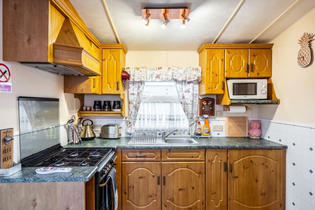 ホテルCaravan Beach Holiday Saint Osyth エクステリア 写真