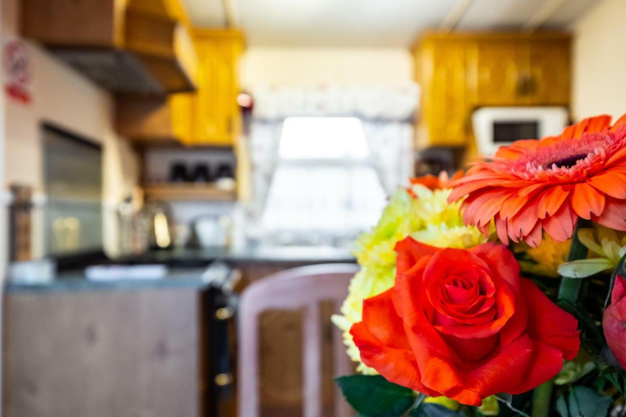 ホテルCaravan Beach Holiday Saint Osyth エクステリア 写真